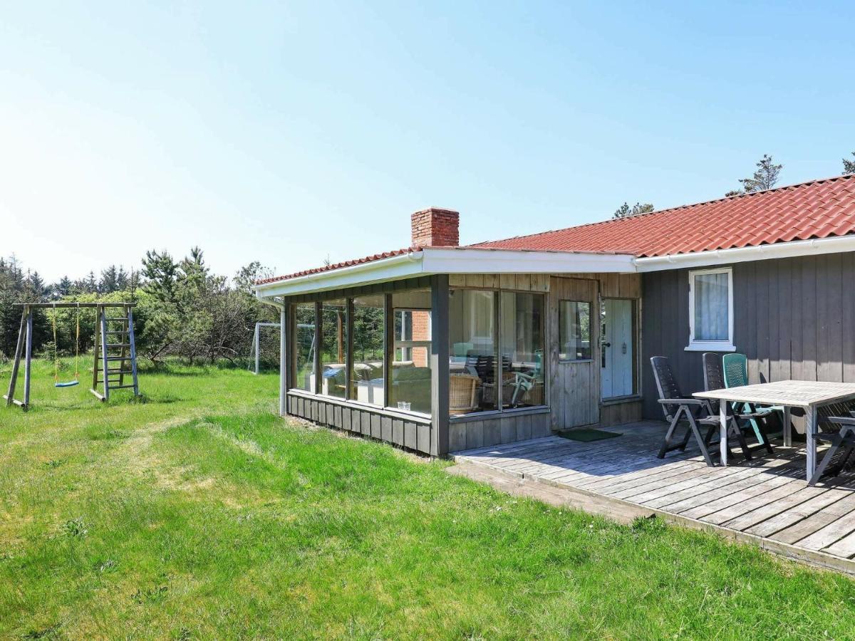 Holiday Home Lokken X Exteriör bild