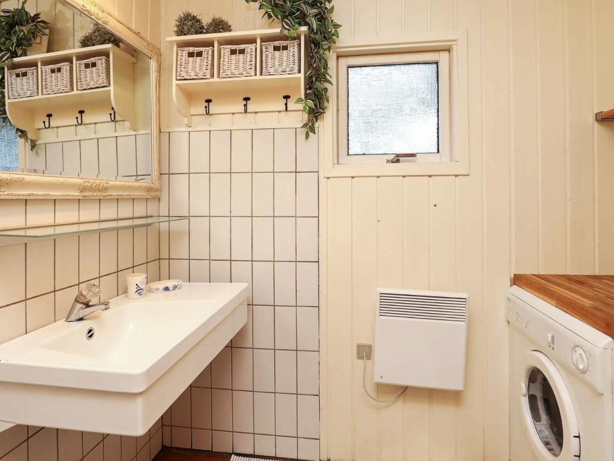 Holiday Home Lokken X Exteriör bild